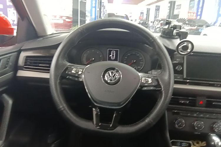Volkswagen Lavida 2019 #11 Volkswagen Lavida 2019 car image #11