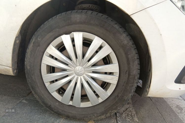 Volkswagen Santana 2017 car image #9