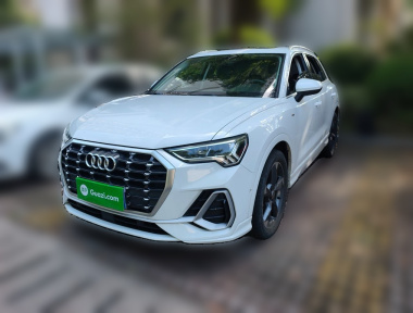 Audi Q3 2022 car image 