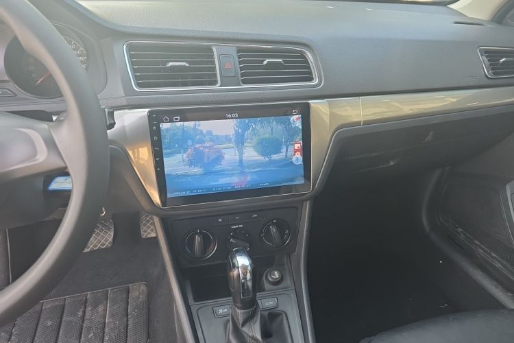 Volkswagen Lavida 2016 car image #13