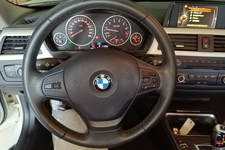 BMW 3 Series 2015 #15 BMW 3 Series 2015 car image #15
