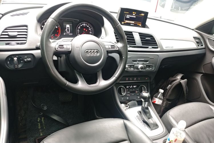 Audi Q3 2017 #10 Audi Q3 2017 car image #10