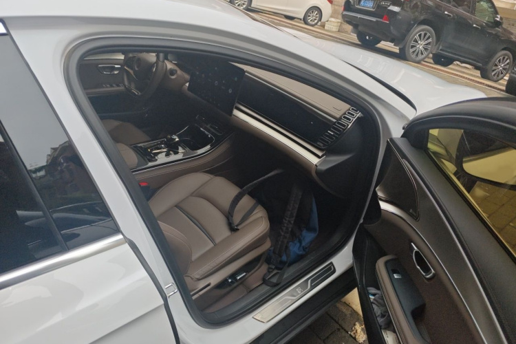 BYD Han 2021 car image #27