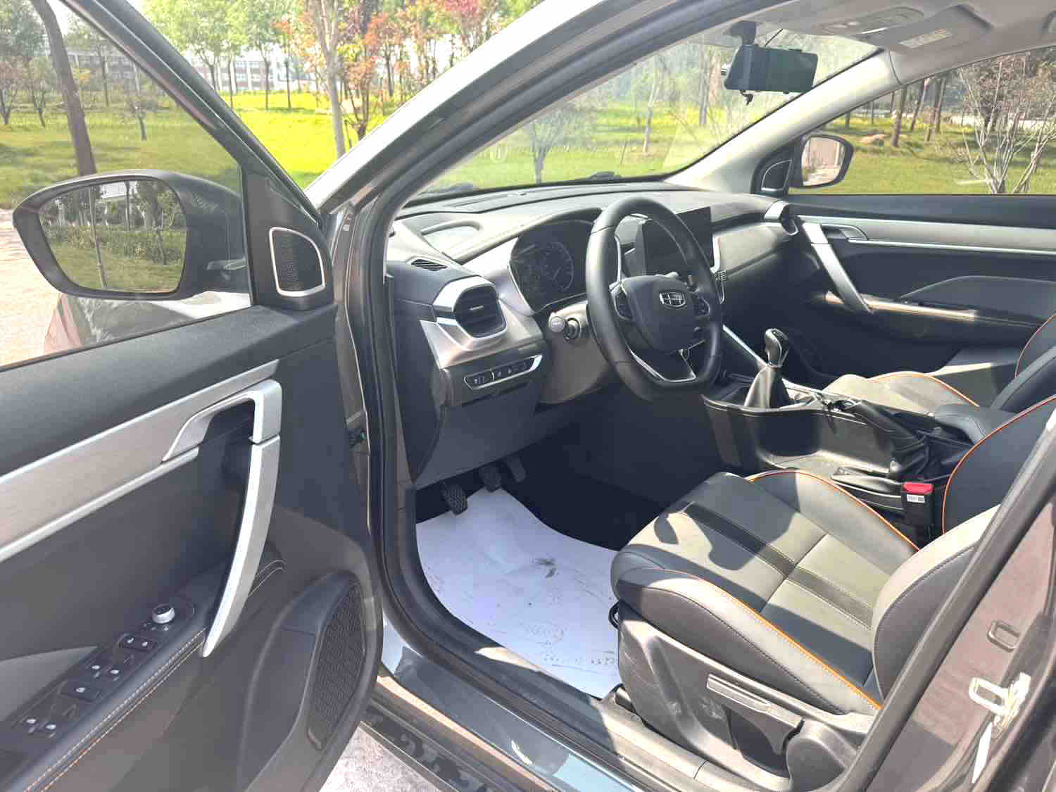 GEELY Coolray 2024 #7 GEELY Coolray 2024 imagem de carro #7