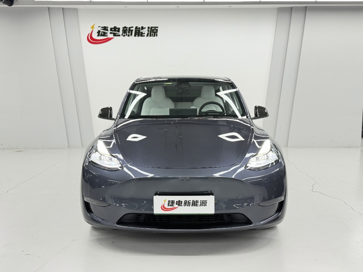Tesla Model Y 2023 #3 Tesla Model Y 2023 car image #3