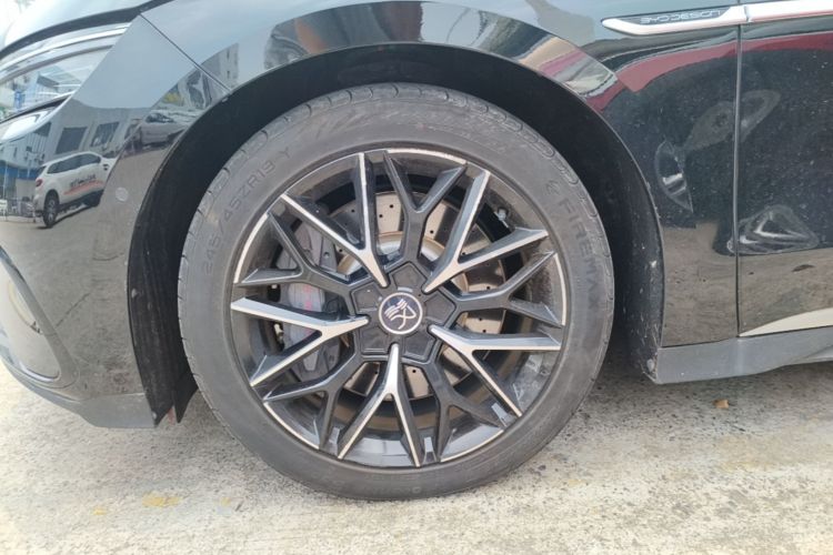 BYD Han 2022 car image #9
