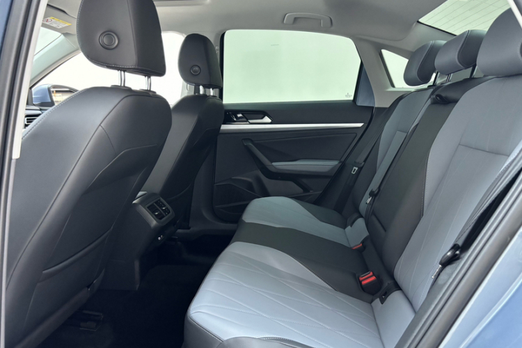 Volkswagen Lavida 2023 car image #10