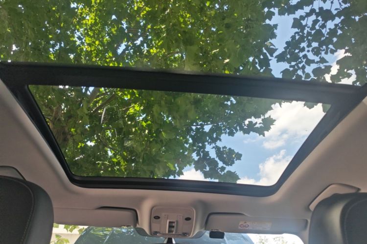 Audi Q3 2021 car image #20
