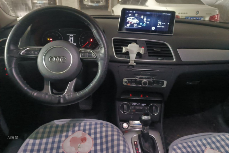 Audi Q3 2019 #11 Audi Q3 2019 car image #11