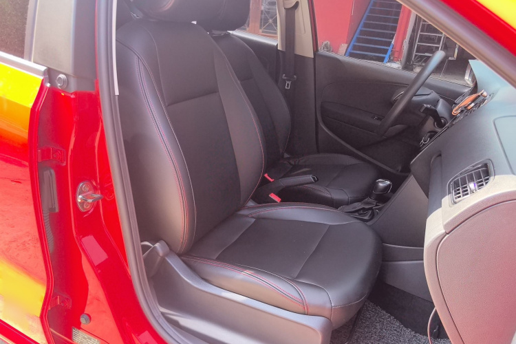 Volkswagen Polo 2019 #13 Volkswagen Polo 2019 car image #13