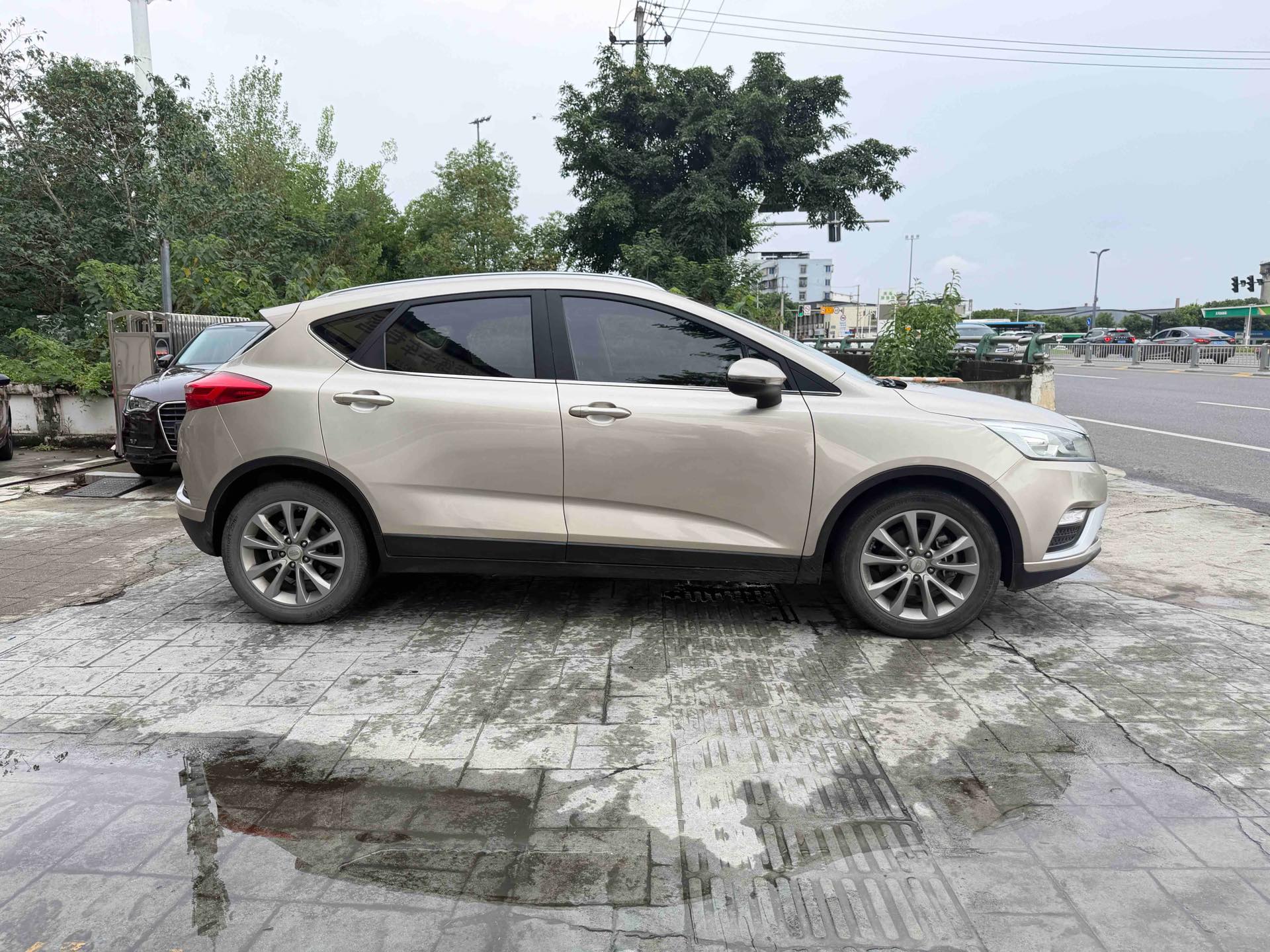 GEELY Emgrand GS 2016 image de voiture #3