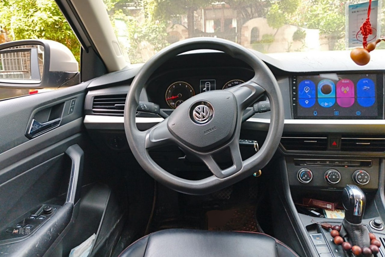 Volkswagen Lavida 2019 #12 Volkswagen Lavida 2019 car image #12