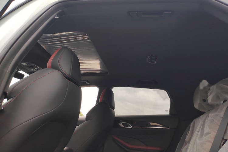 GEELY Coolray 2023 صورة سيارة #14