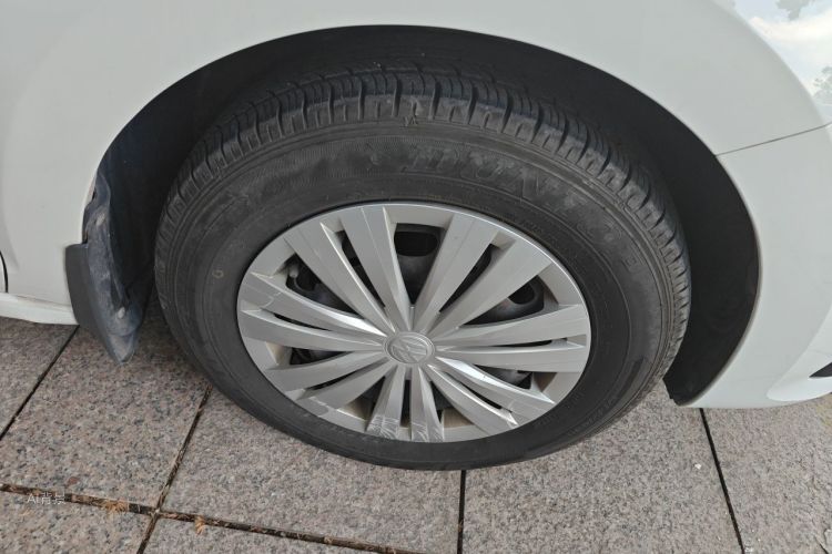Volkswagen Santana 2019 car image #9