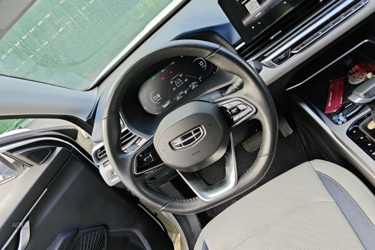 GEELY Emgrand 2021 #12 GEELY Emgrand 2021 car image #12