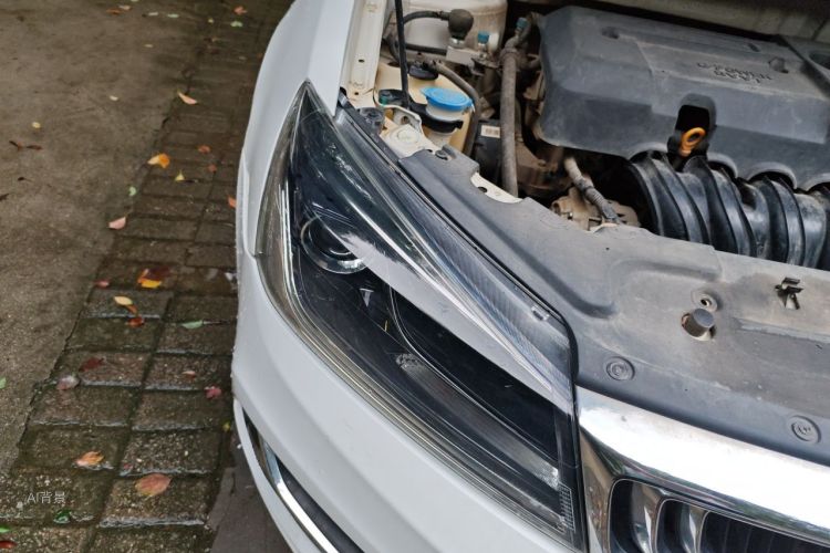 GEELY Emgrand 2020 car image #8