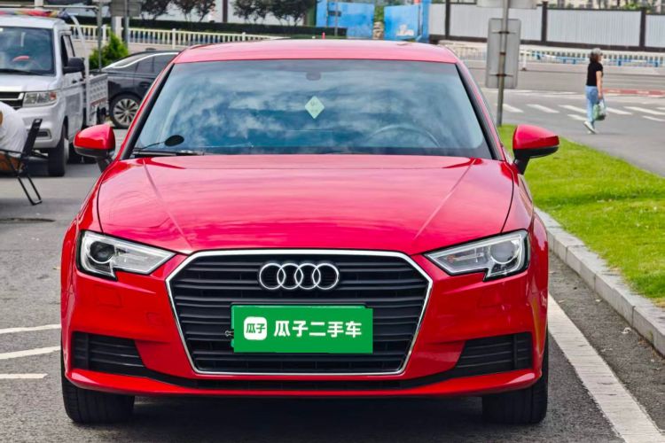 Audi A3 2018 immagine di auto #3