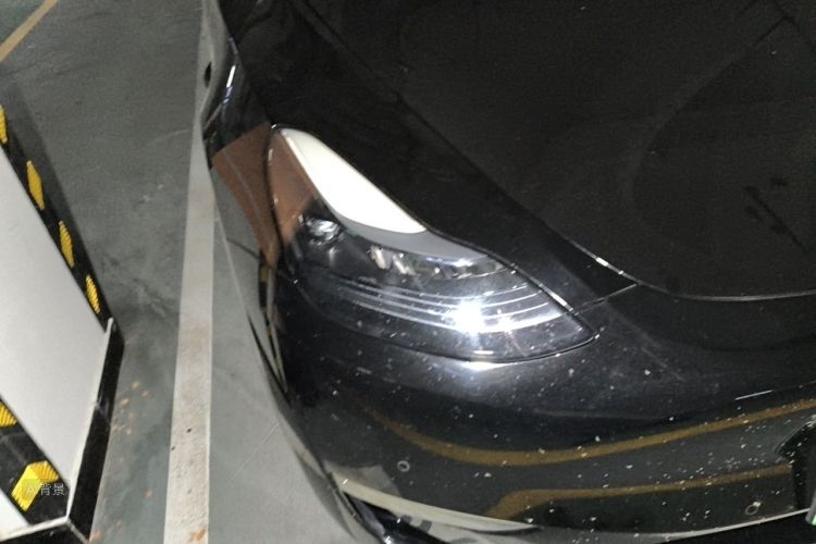 Tesla Model Y 2024 #8 Tesla Model Y 2024 immagine di auto #8