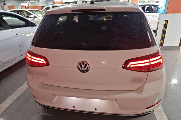 Volkswagen Golf 2020 #4 Volkswagen Golf 2020 car image #4