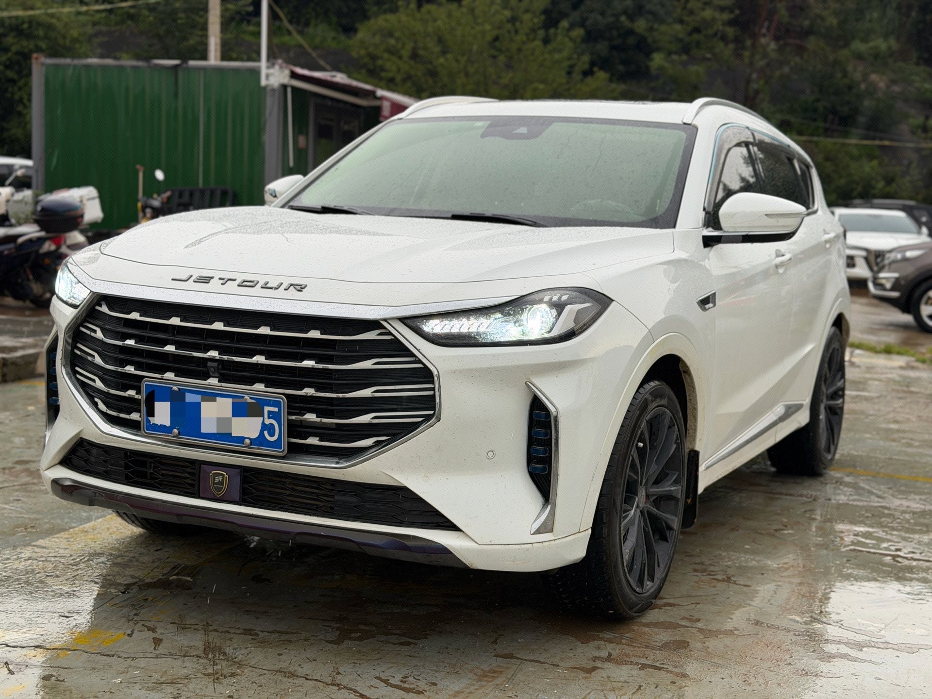Jetour X70 PLUS 2021 Jetour X70 PLUS 2021 car image