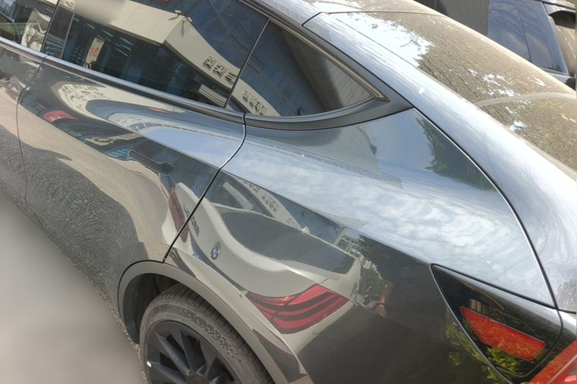 Tesla Model Y 2024 car image #3