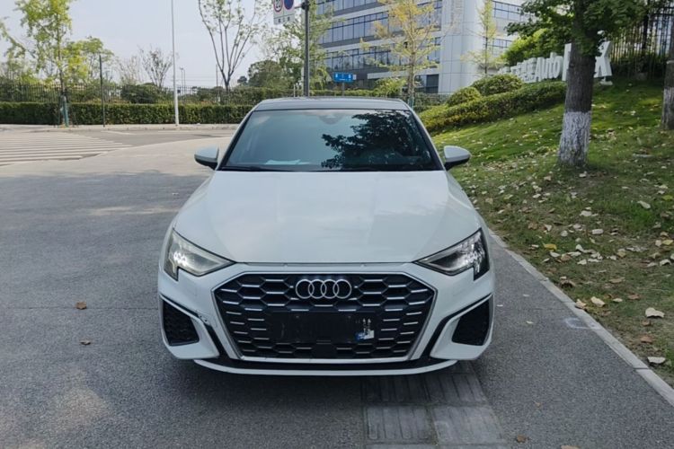Audi A3 2023 car image #3