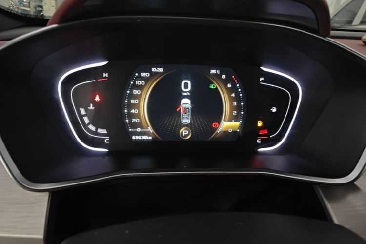 GEELY Coolray 2019 immagine di auto #12