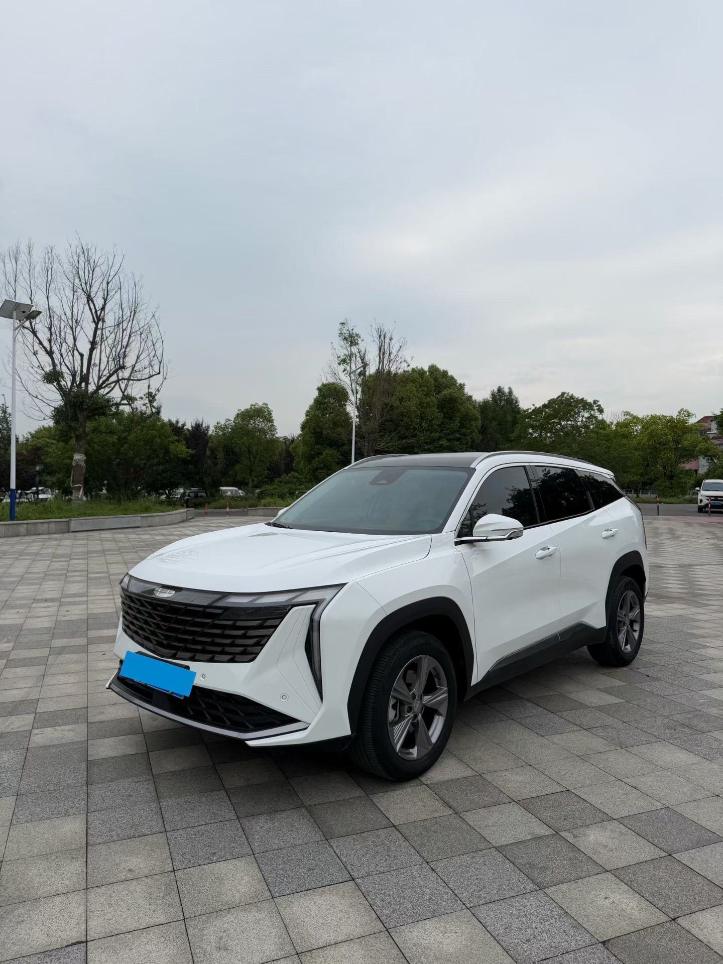 GEELY Boyue L 2023 GEELY Boyue L 2023 car image