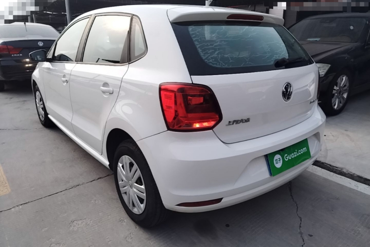 Volkswagen Polo 2018 car image #5