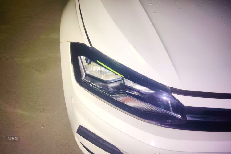 Volkswagen Polo 2021 car image #8
