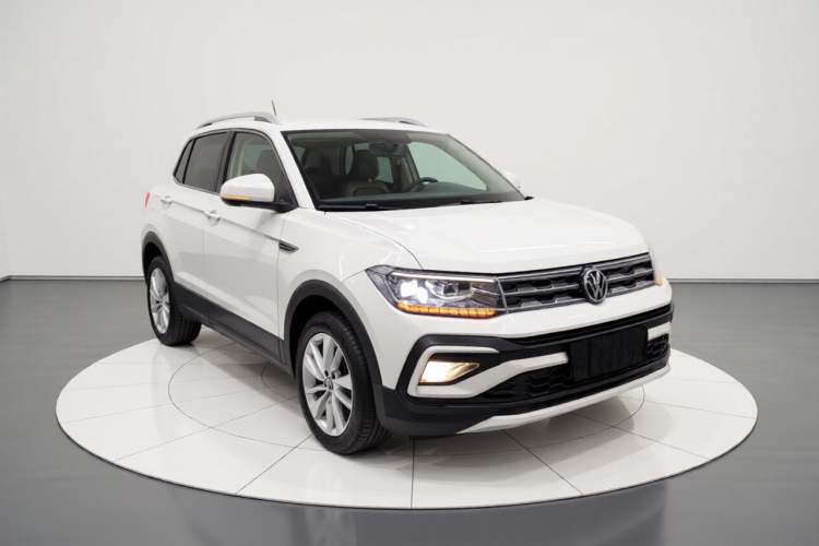 Volkswagen T-Cross 2021 immagine di auto #6