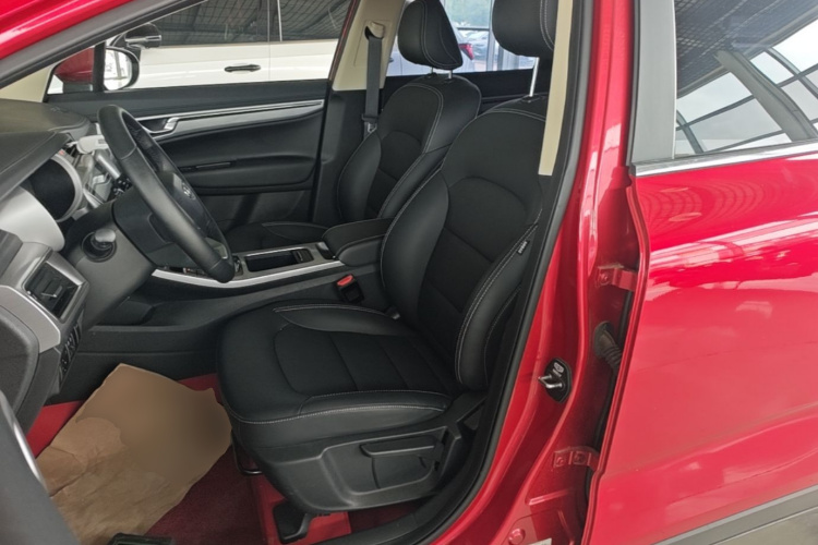 GEELY Emgrand GS 2019 #15 GEELY Emgrand GS 2019 car image #15