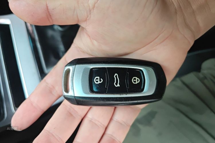 GEELY Emgrand 2018 #10 GEELY Emgrand 2018 car image #10