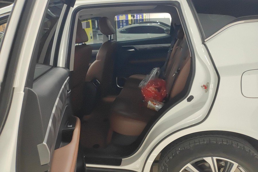 GEELY Vision X6 2023 imagem de carro #6