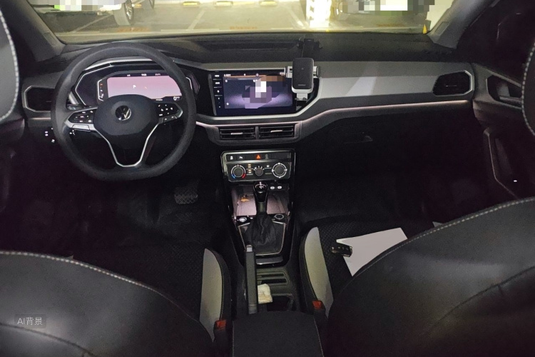 Volkswagen Tacqua 2021 immagine di auto #11