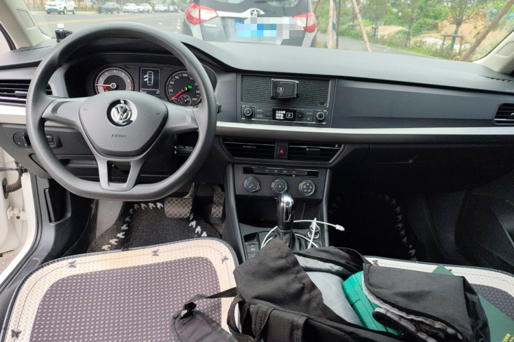 Volkswagen Lavida 2019 #12 Volkswagen Lavida 2019 car image #12
