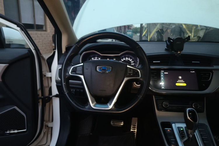 GEELY Emgrand GS 2018 #12 GEELY Emgrand GS 2018 car image #12