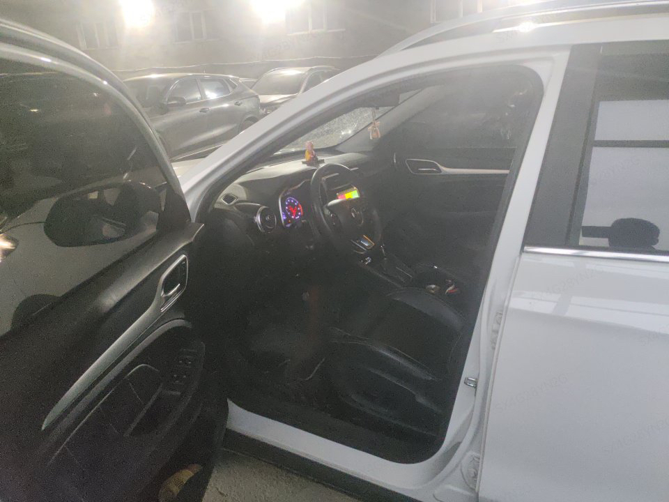 MG ZS 2019 car image #5