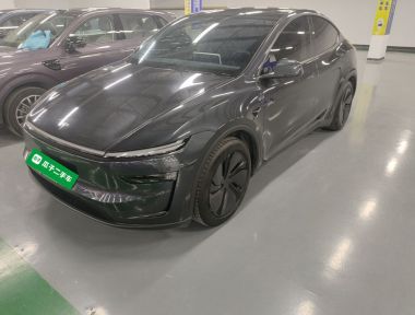 Tesla Model Y 2025 Tesla Model Y 2025 car image