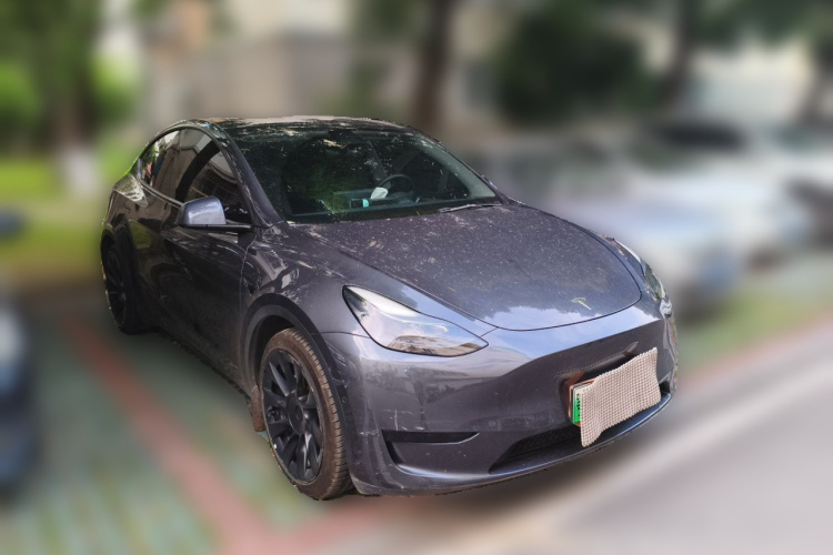 Tesla Model Y 2022 car image #4
