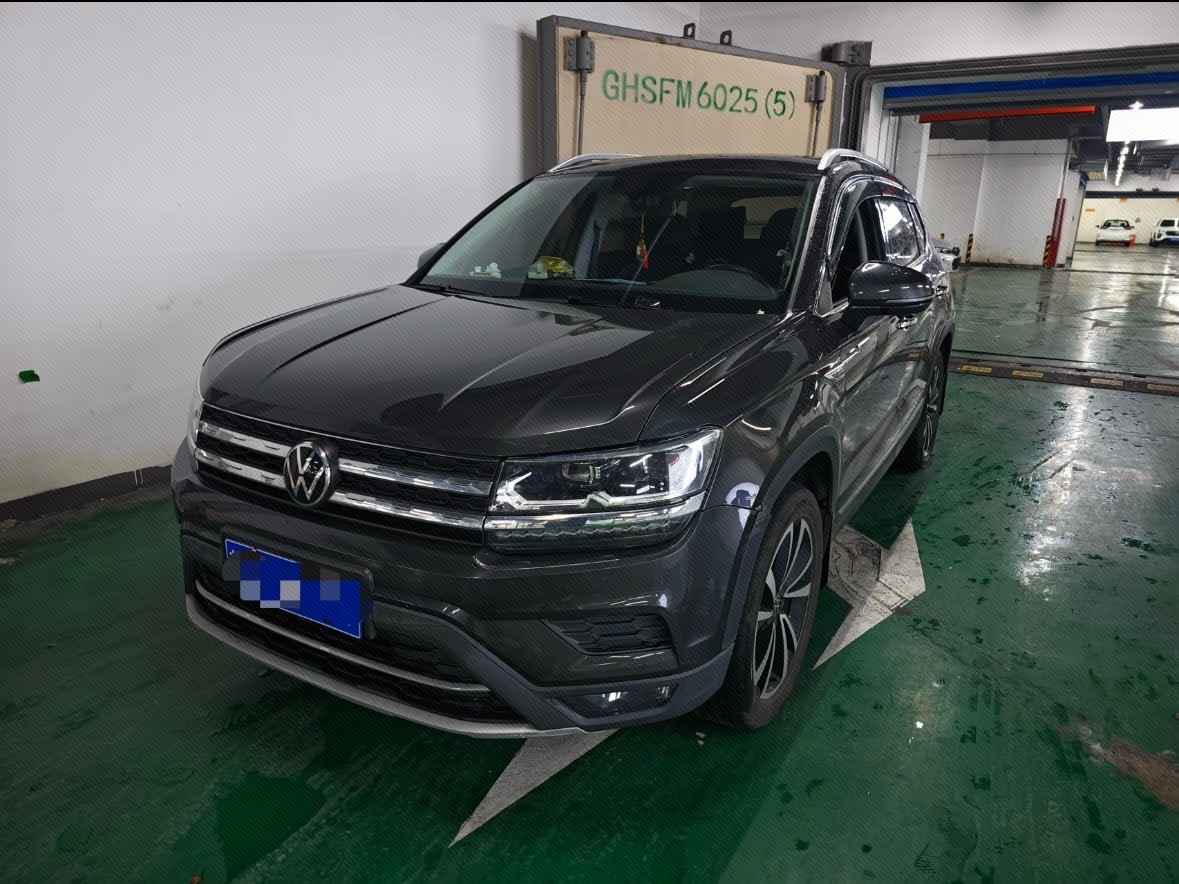 2021 2021 immagine di auto
