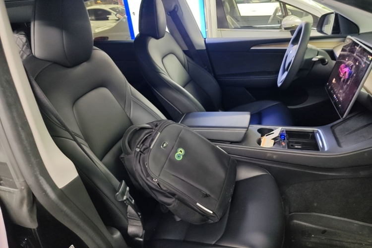 Tesla Model Y 2023 #24 Tesla Model Y 2023 car image #24