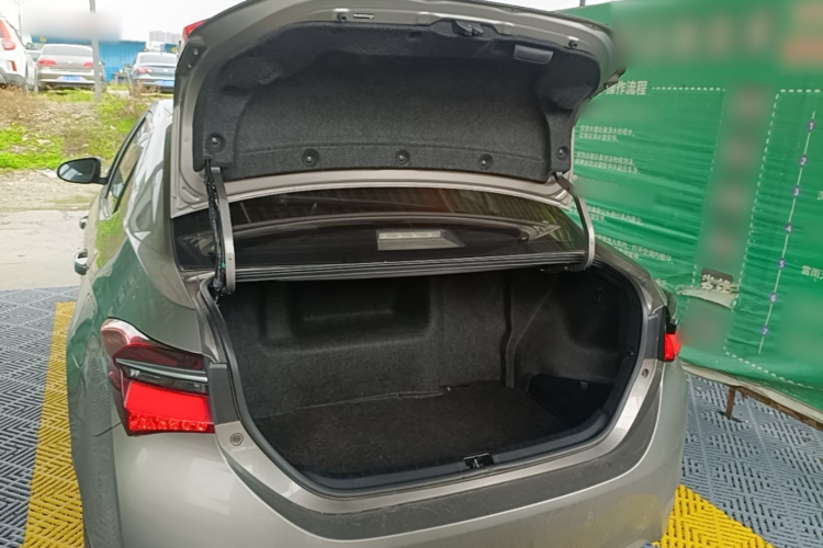 Toyota Corolla 2019 car image #19