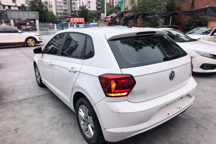 Volkswagen Polo 2021 car image #7