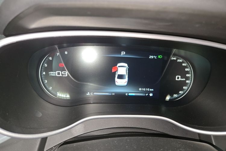 GEELY Emgrand 2018 #12 GEELY Emgrand 2018 car image #12