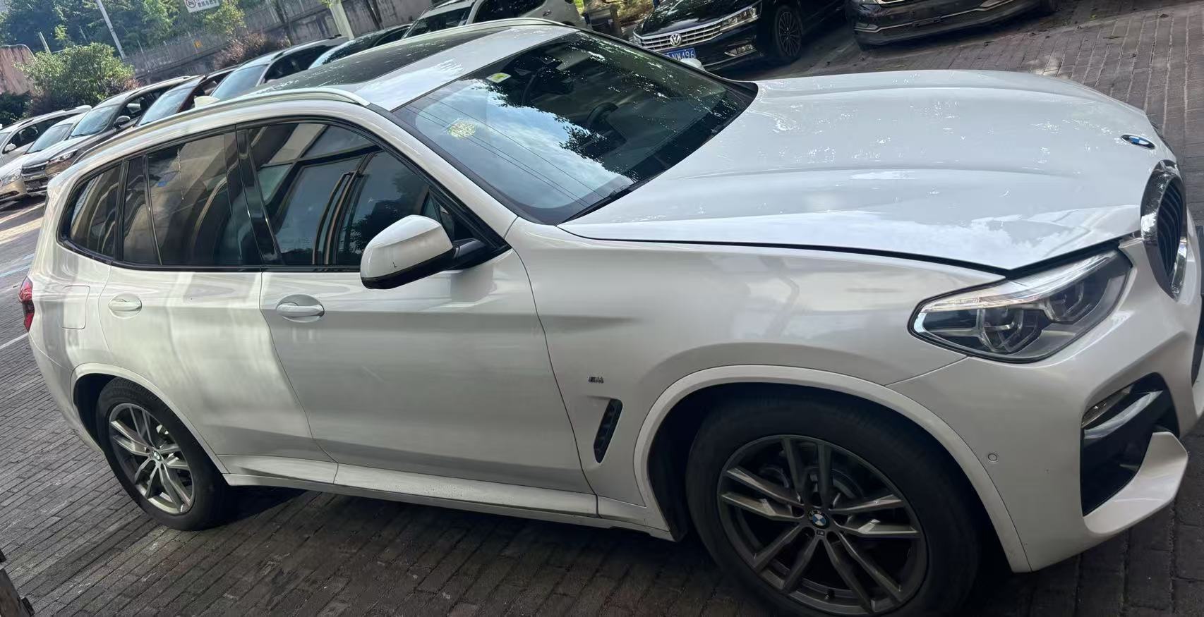 BMW X3 2019 #4 BMW X3 2019 car image #4