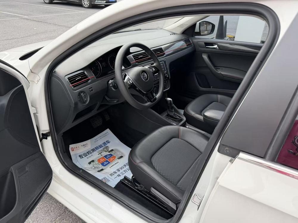 Volkswagen Santana 2017 #11 Volkswagen Santana 2017 car image #11