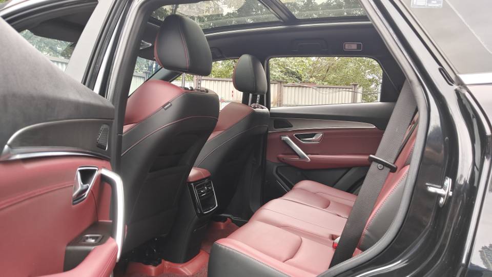 Jetour X70 PLUS 2022 car image #4