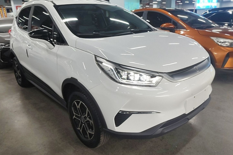 BYD Yuan Pro 2022 #4 BYD Yuan Pro 2022 car image #4