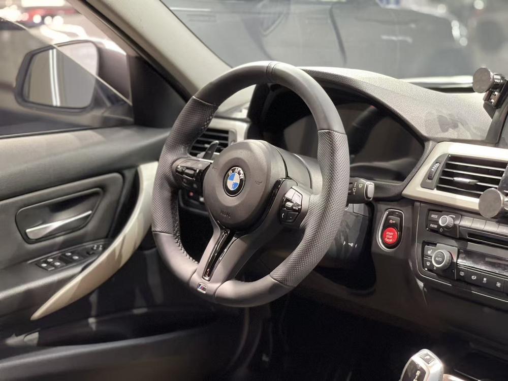 BMW 3 Series 2015 car image #14